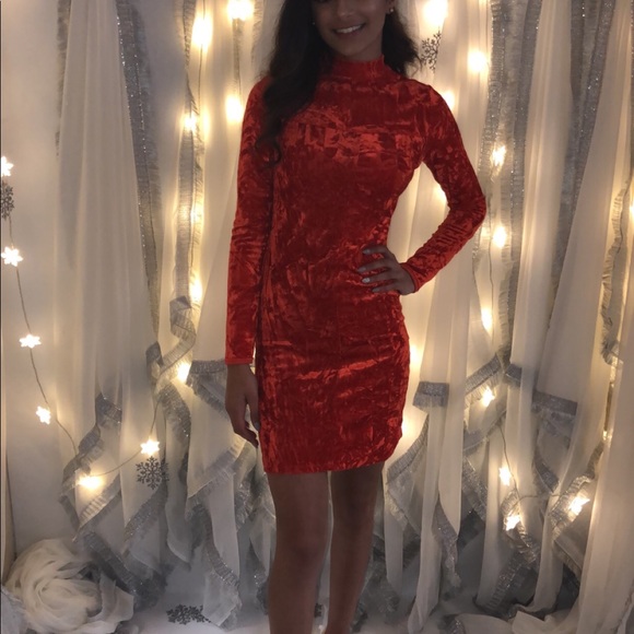 Urban Outfitters Dress - Picture 2 of 2